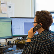 Mw. S.A. (Sandra) van der Waal-Van Beek, senior administratief medewerker